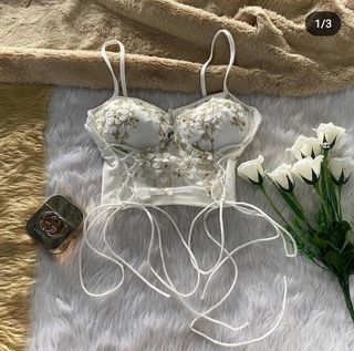 (Category: ) located in . Submitted by preloved.kae (Listing ID 1247018355, Image 1). Description: .