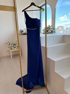 (Category: ) located in . Submitted by secondhandgowns (Listing ID 1247086954, Image 1). Description: .