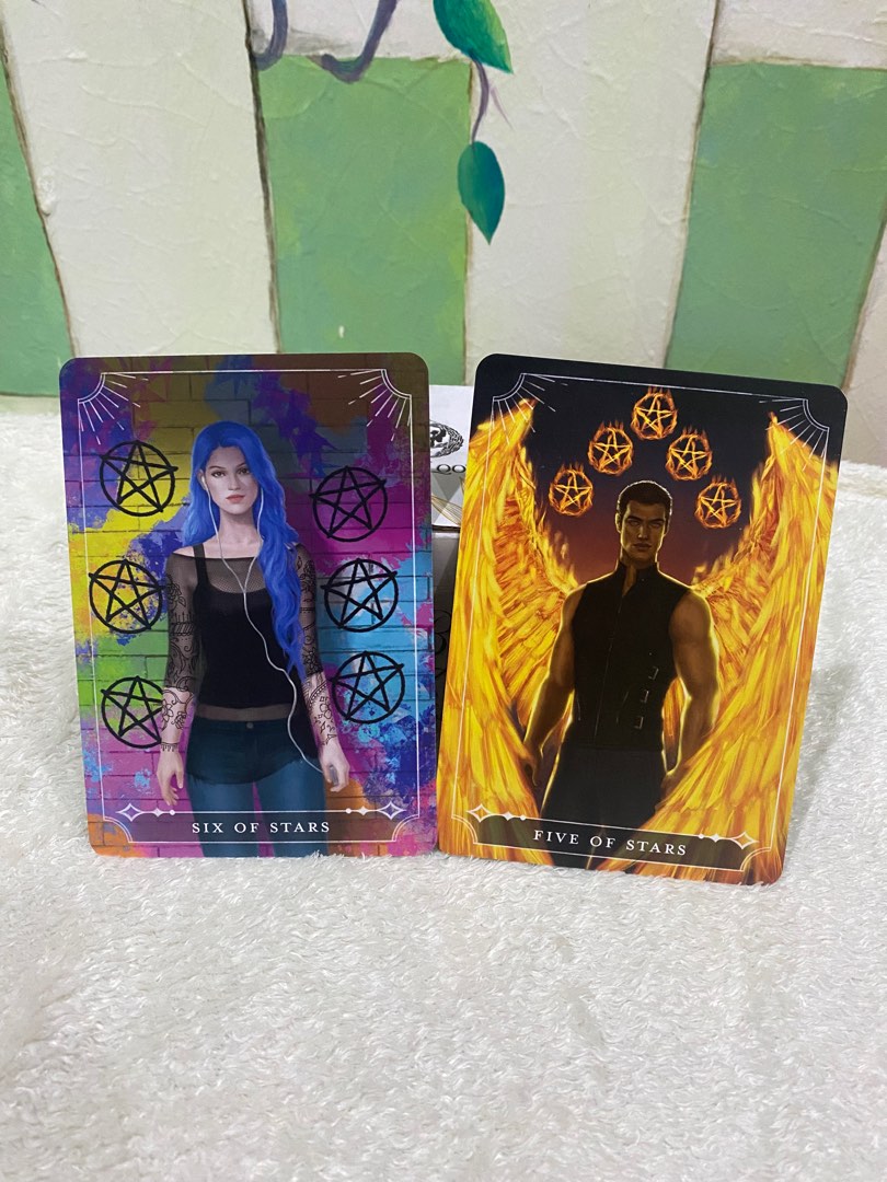 FAIRYLOOT TAROT CARDS (DAUGHTER OF SMOKE & BONE), Hobbies & Toys, Books