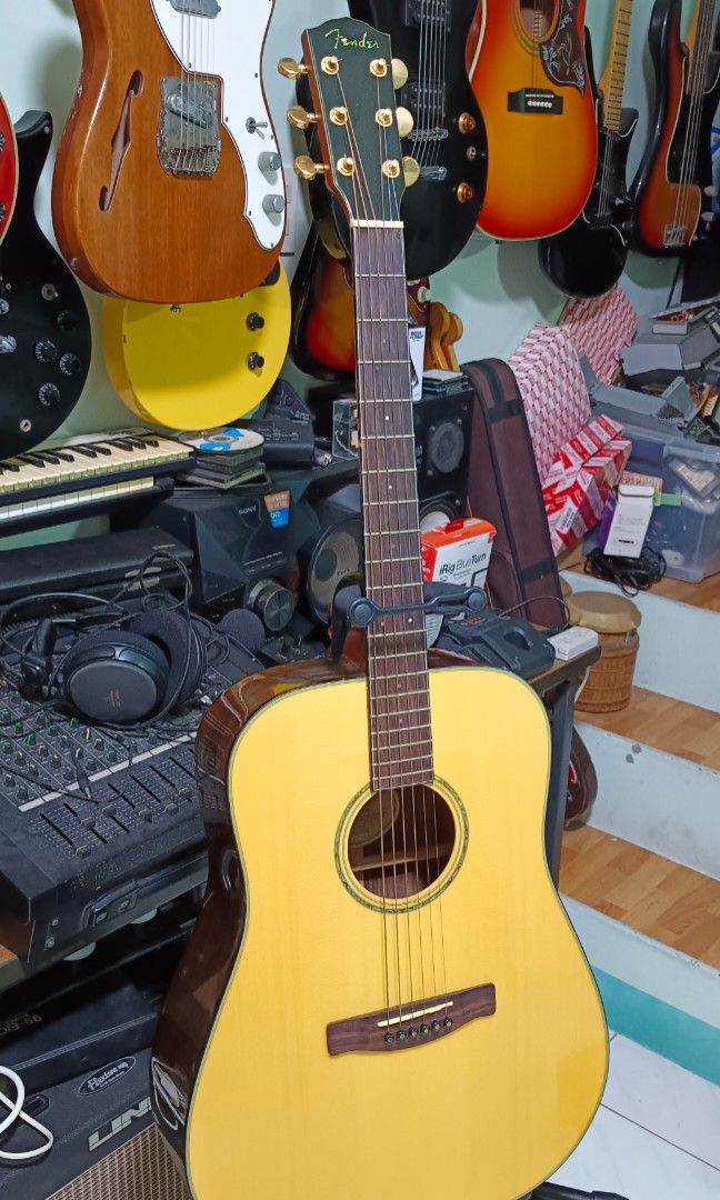 Fender gd-47s nat acoustic guitar (Category: Musical Instruments) located in Paranaque City. Submitted by yourhonorvoy (Listing ID 1246961201, Image 2). Description: Fender gd-47s nat acoustic guitar 23k With hardcase Mint condition 👍Payment thru cash, bank transfer, gcash or in any remittance center 🚚We do shipping👍via lalamove,speedy, toktok and grab ✈️🚢🚆We also ship nation wide, dipende sa location nyo 💪Payment first before shipping.... 