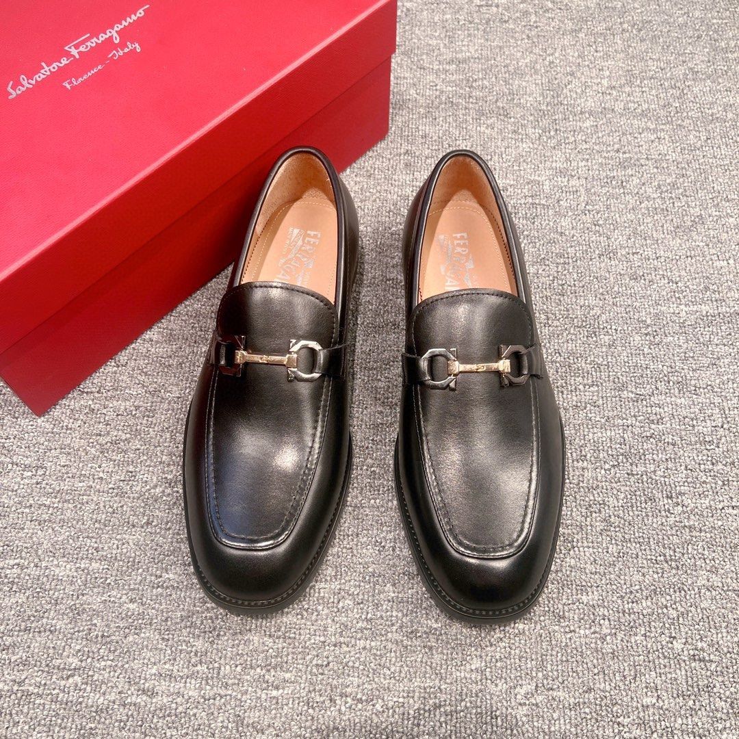 Red ferragamo mens best sale shoes