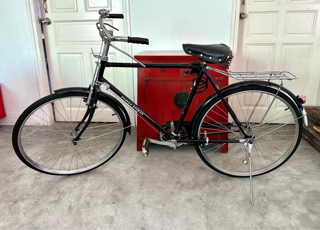 flying_pigeon_vintage_bicycle_1691120514_7d67b0ed_progressive.jpg