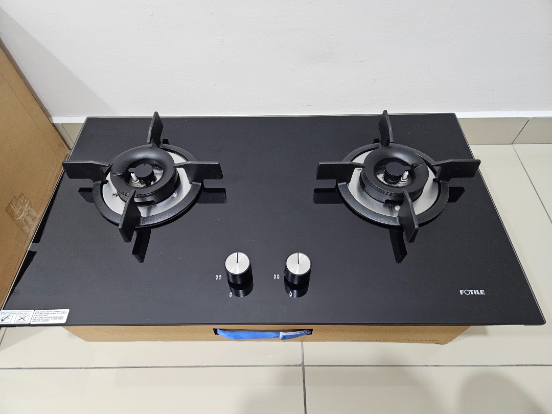 FOTILE BUILTIN GAS HOB GHG78211 (OPEN BOX UNIT BRAND NEW), TV & Home
