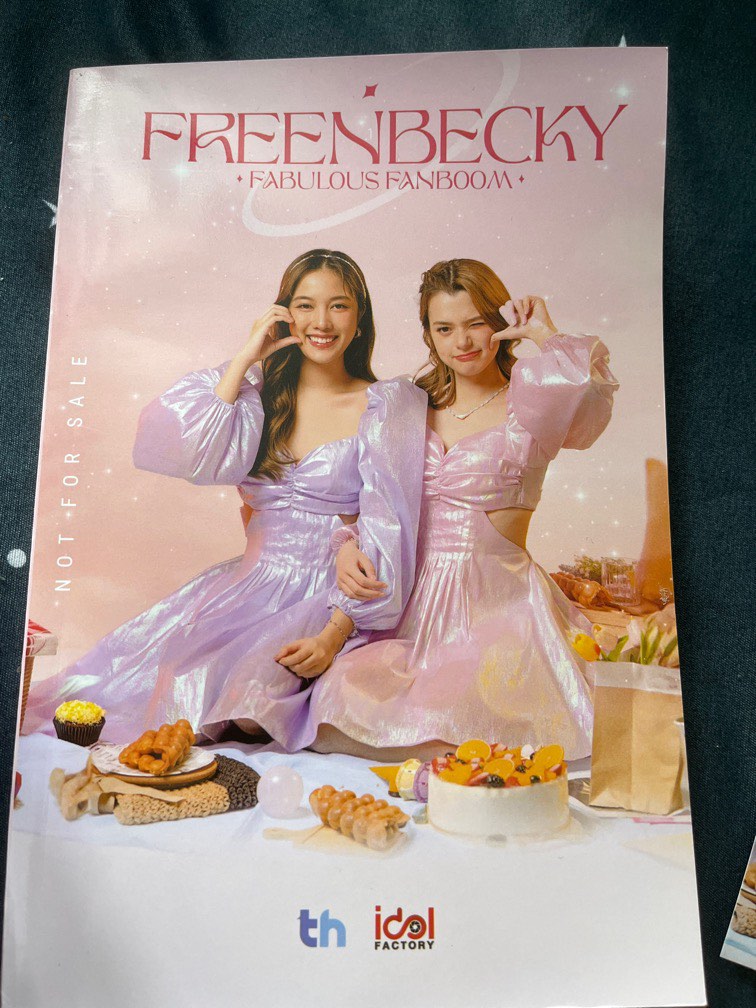 Freenbecky photobook & postcard, 興趣及遊戲, 收藏品及紀念品, 明星