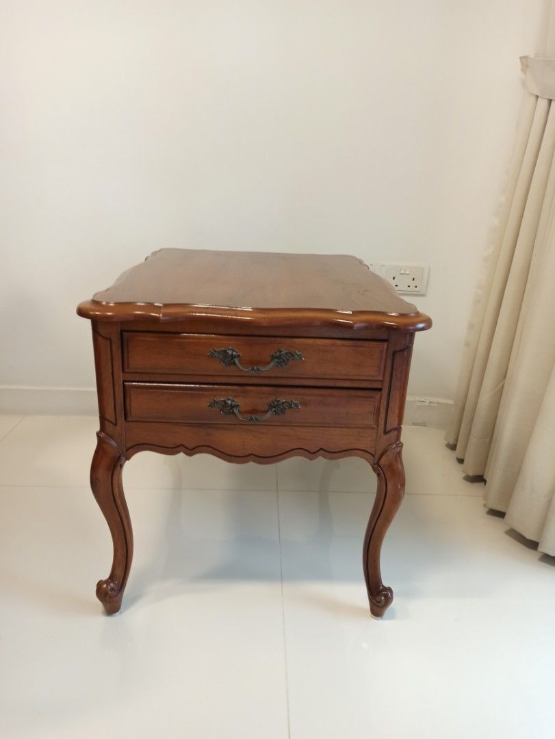 French Provincial Living Room Table, Furniture & Home Living, Furniture