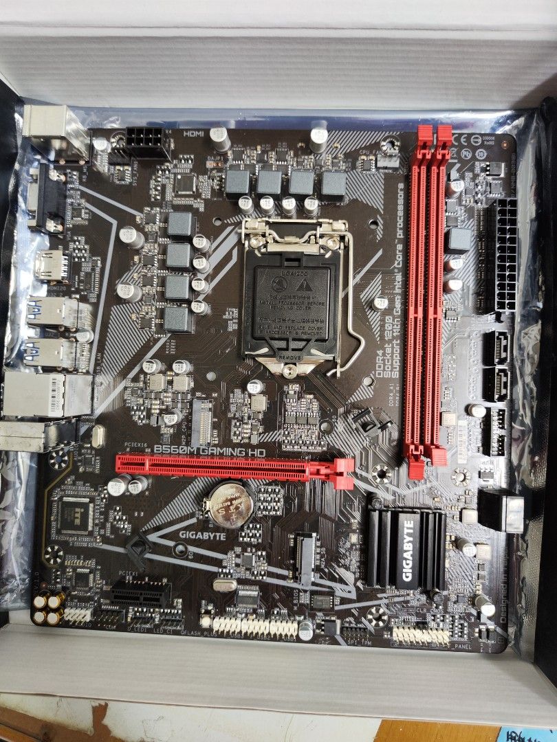 Gigabyte B560M Gaming HD Motherboard, Computers & Tech, Parts