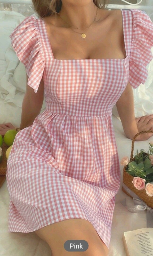Gingham dress hotsell with sleeves