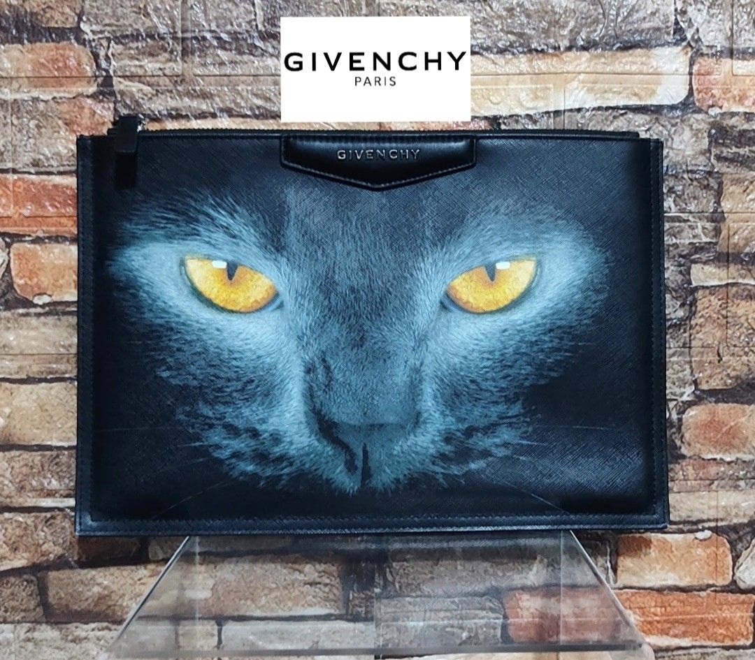 Givenchy cat 2025 bag