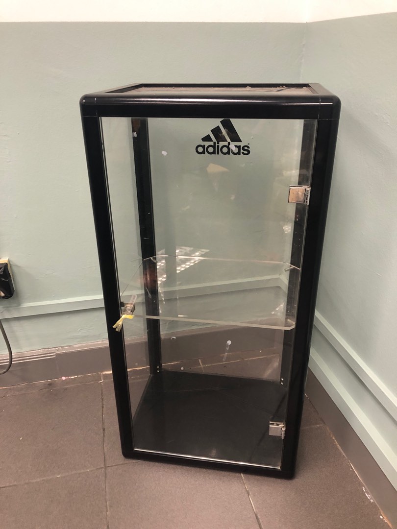 Glass 2 lvl display with lock key, Furniture & Home Living