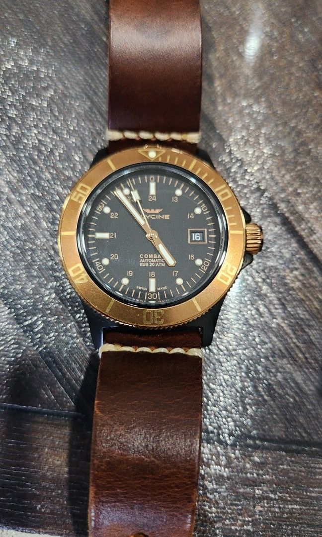 Glycine Combat sub golden eye GL017 Men s Fashion Watches Accessories Watches on Carousell