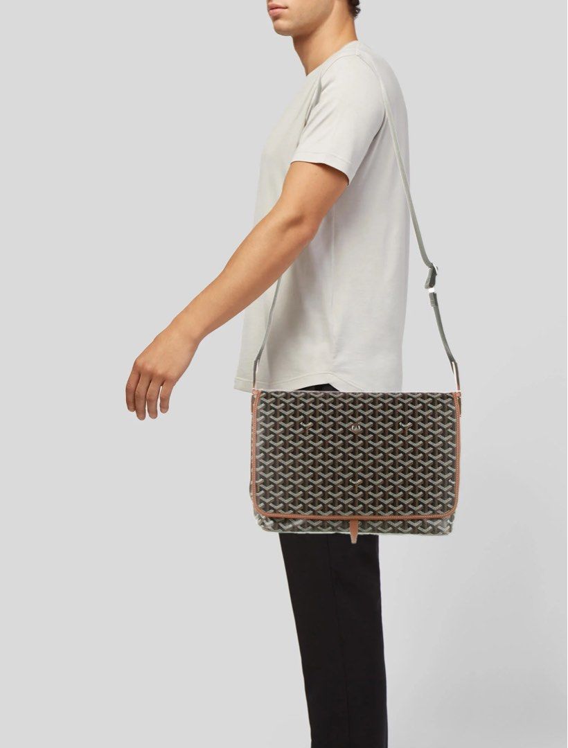 The capetien best sale bag goyard