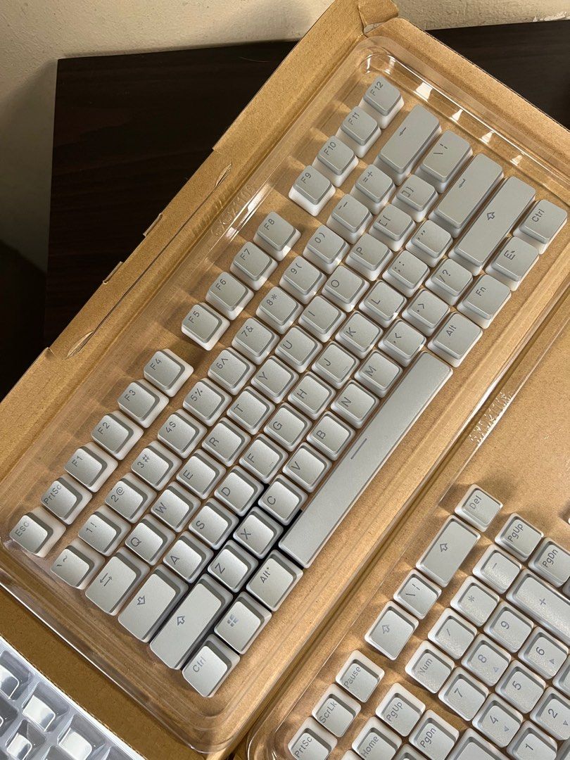 Gray Pudding Keycaps on Carousell