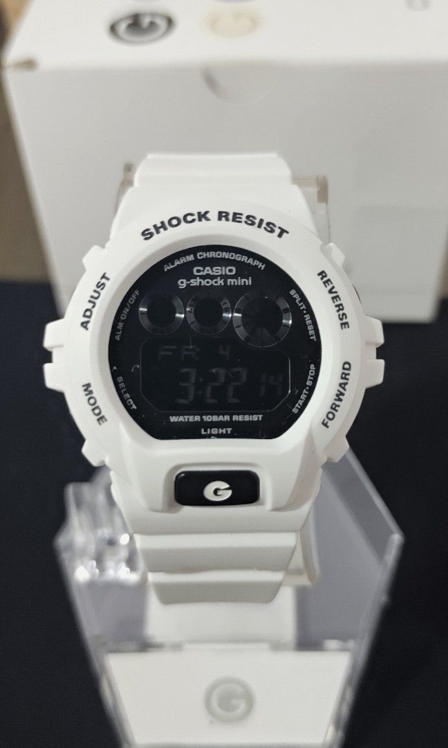 G-Shock Mini GMN-691-7A japan set complete, Men's Fashion, Watches