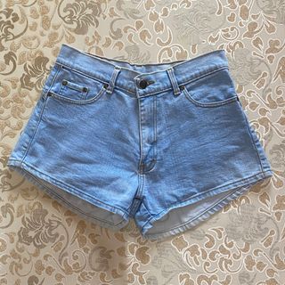 (Category: ) located in . Submitted by deedeeee (Listing ID 1247016994, Image 1). Description: .
