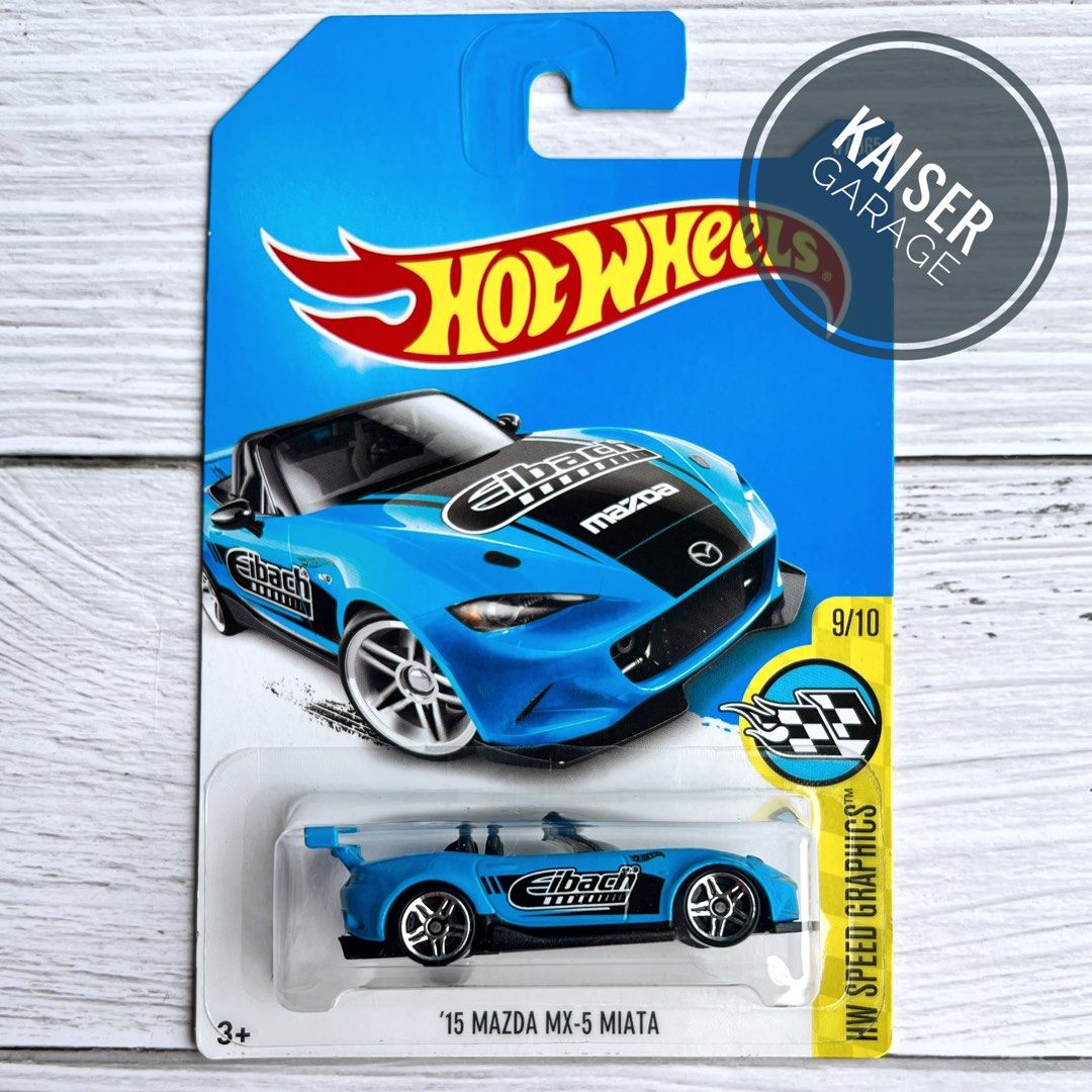 Hot wheels mazda mx 5 miata blue top