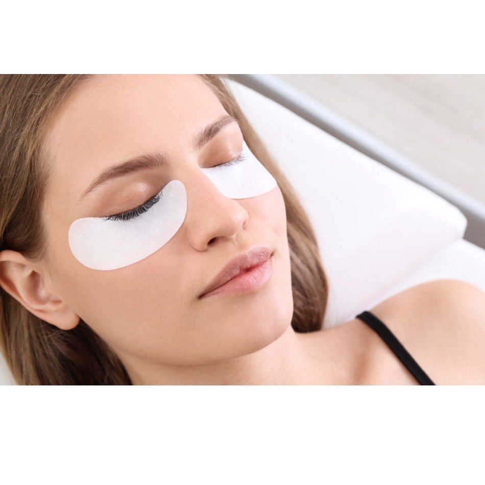 Hydrogel Eye Patch (Category: Face Care) located in Singapore. Submitted by thebluecoconut (Listing ID 1247091304, Image 2). Description: For eyelash extensions/lash lifts .