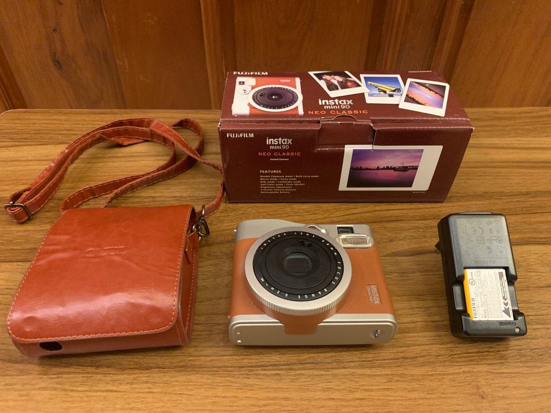 instax mini 90 neo classic brown, Photography, Cameras on Carousell