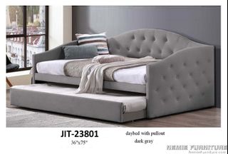 (Category: ) located in . Submitted by nemiefurniture (Listing ID 1246968963, Image 1). Description: .