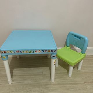 Kids Table (pre-loved)