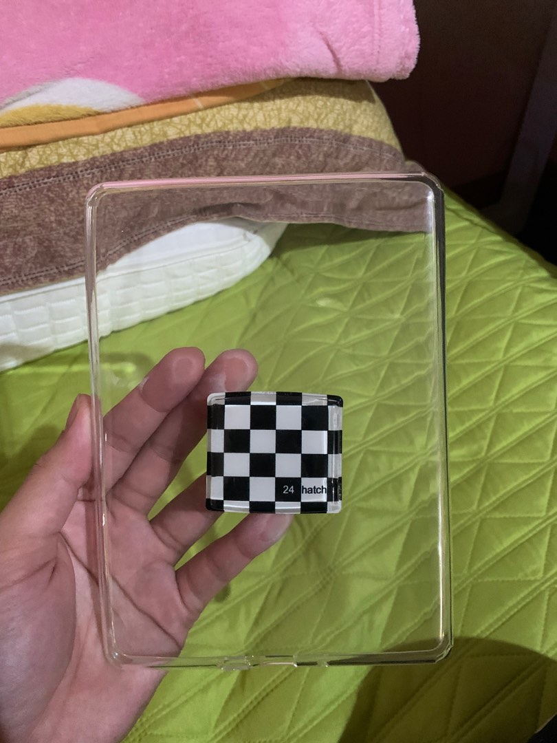 Kindle Paperwhite 5 11th Gen 2021 Transparent Silicon Case w/ checkered