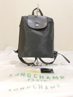 L0ngchamp Le Pliage Backpack in Dark Black-Gray