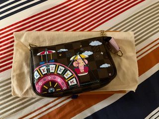 Louis Vuitton 2020 Christmas Mini Pochette