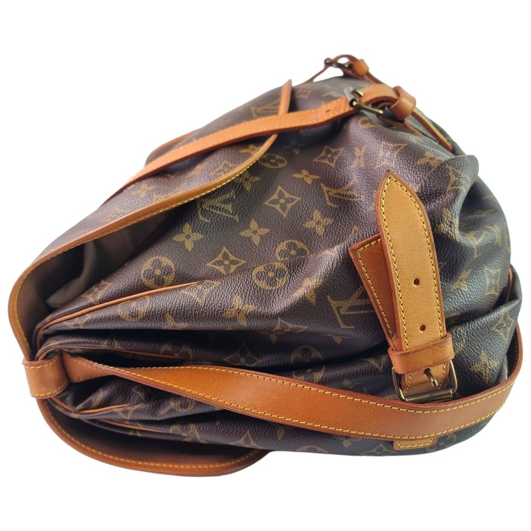 Louis Vuitton Monogram Saumur 40