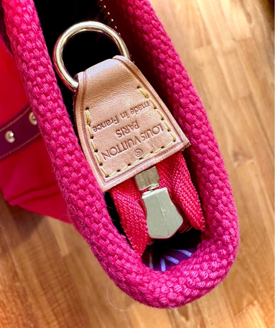 Louis Vuitton Vintage - Antigua Hippo MM Shoulder Bag - Pink - Fabric and  Canvas Handbag - Luxury High Quality - Avvenice