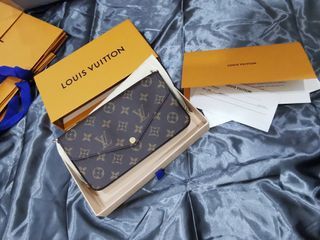 Pre-order Louis Vuitton LV Felicie Pochette Epi Leather Pink with  Cardholder Wallet on Chain WOC, Luxury, Bags & Wallets on Carousell