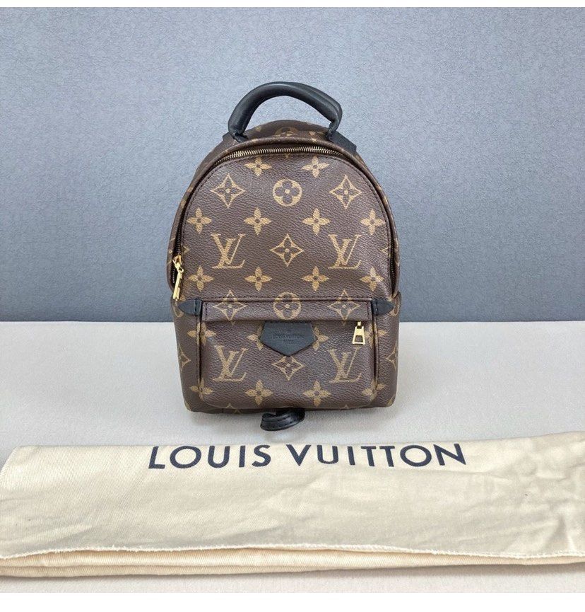 LV Palm Spring MM Backpack, Women's Fashion, Bags & Wallets, Backpacks on  Carousell