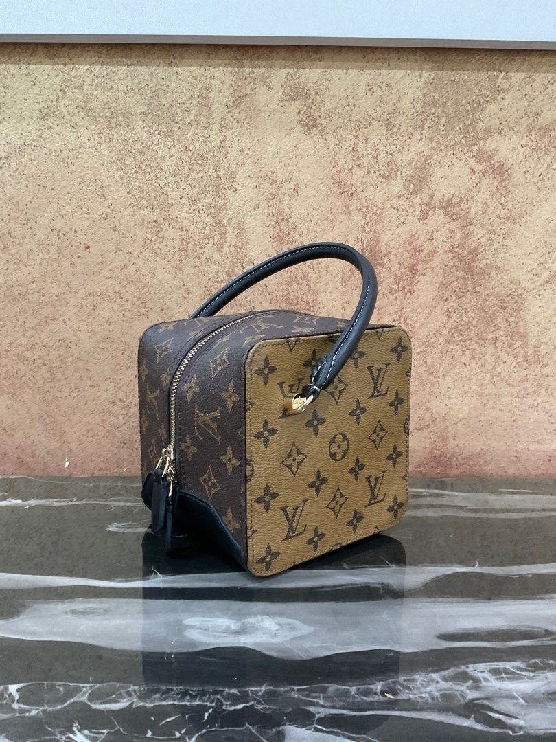LV Reverse Monogram Square Bag