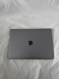 M1 MacBook Air - Space Gray with free Gray Tomtoc 13 Inch Versatile 360 Protective Laptop Sleeve