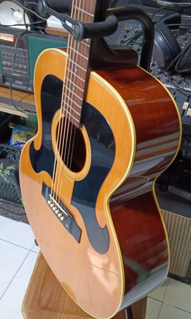 Morris wj25 acoustic guitar (Category: Musical Instruments) located in Paranaque City. Submitted by yourhonorvoy (Listing ID 1247046573, Image 3). Description: 08-04-23 New arrival from japan🇯🇵 Morris wj25 acoustic guitar 28k only With soft case Mint condition 👍Payment thru cash, bank transfer, gcash or in any remittance center 🚚We do shipping👍via lalamove,speedy, toktok and grab ✈️🚢🚆We also ship nation wide, dipende sa location nyo 💪Paym