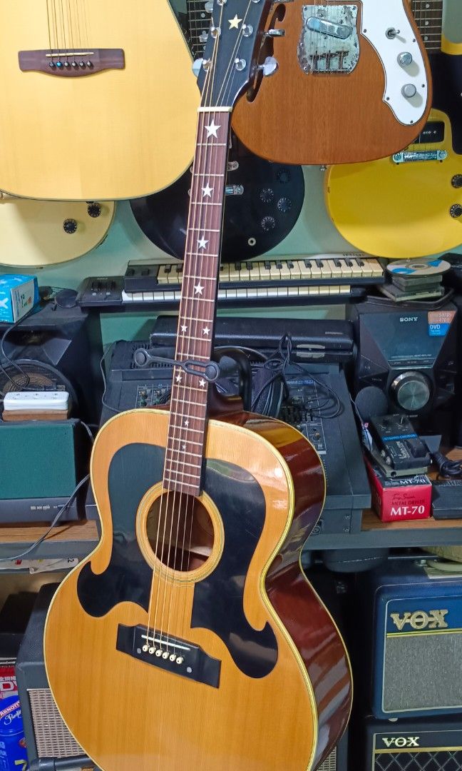 Morris wj25 acoustic guitar (Category: Musical Instruments) located in Paranaque City. Submitted by yourhonorvoy (Listing ID 1247046573, Image 2). Description: 08-04-23 New arrival from japan🇯🇵 Morris wj25 acoustic guitar 28k only With soft case Mint condition 👍Payment thru cash, bank transfer, gcash or in any remittance center 🚚We do shipping👍via lalamove,speedy, toktok and grab ✈️🚢🚆We also ship nation wide, dipende sa location nyo 💪Paym