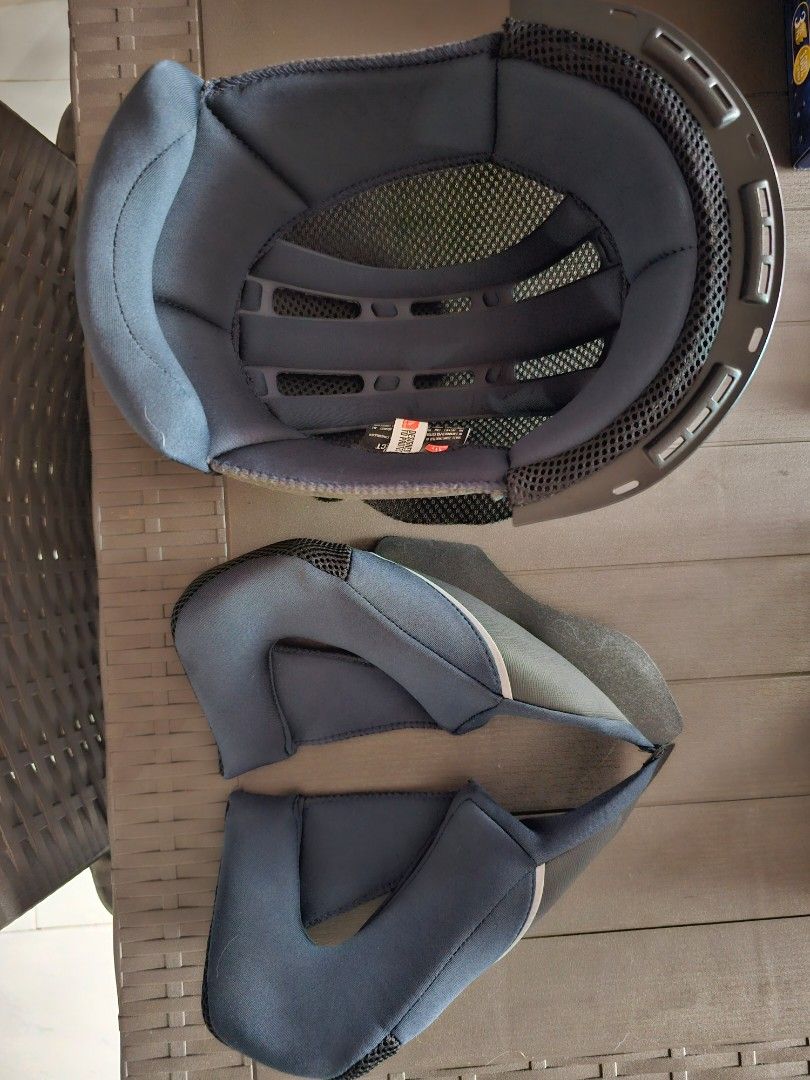 Mt Helmet Padding, Motorcycles, Motorcycle Apparel on Carousell