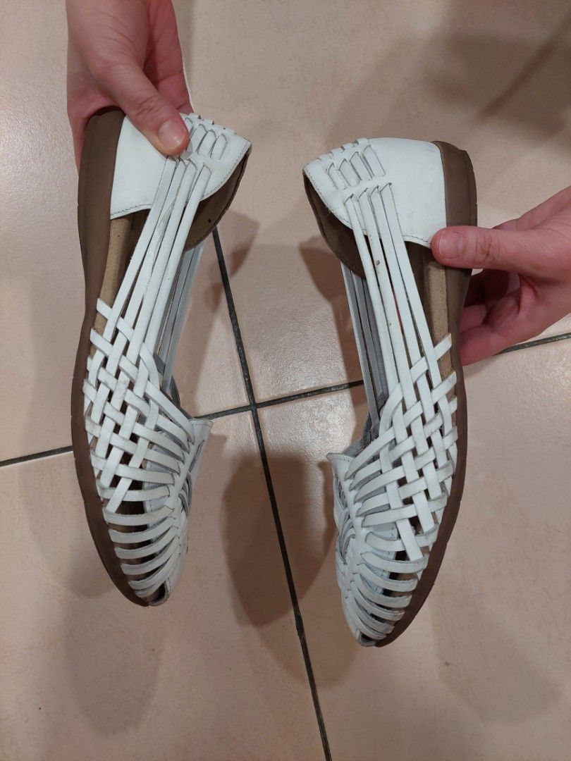 Naturalizer sales huarache sandals