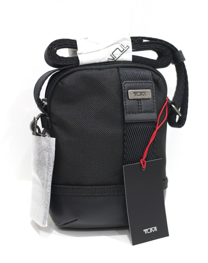 New Tumi 2223311DO Bowdoin Small Crossbody / sling bag / pouch, Men's