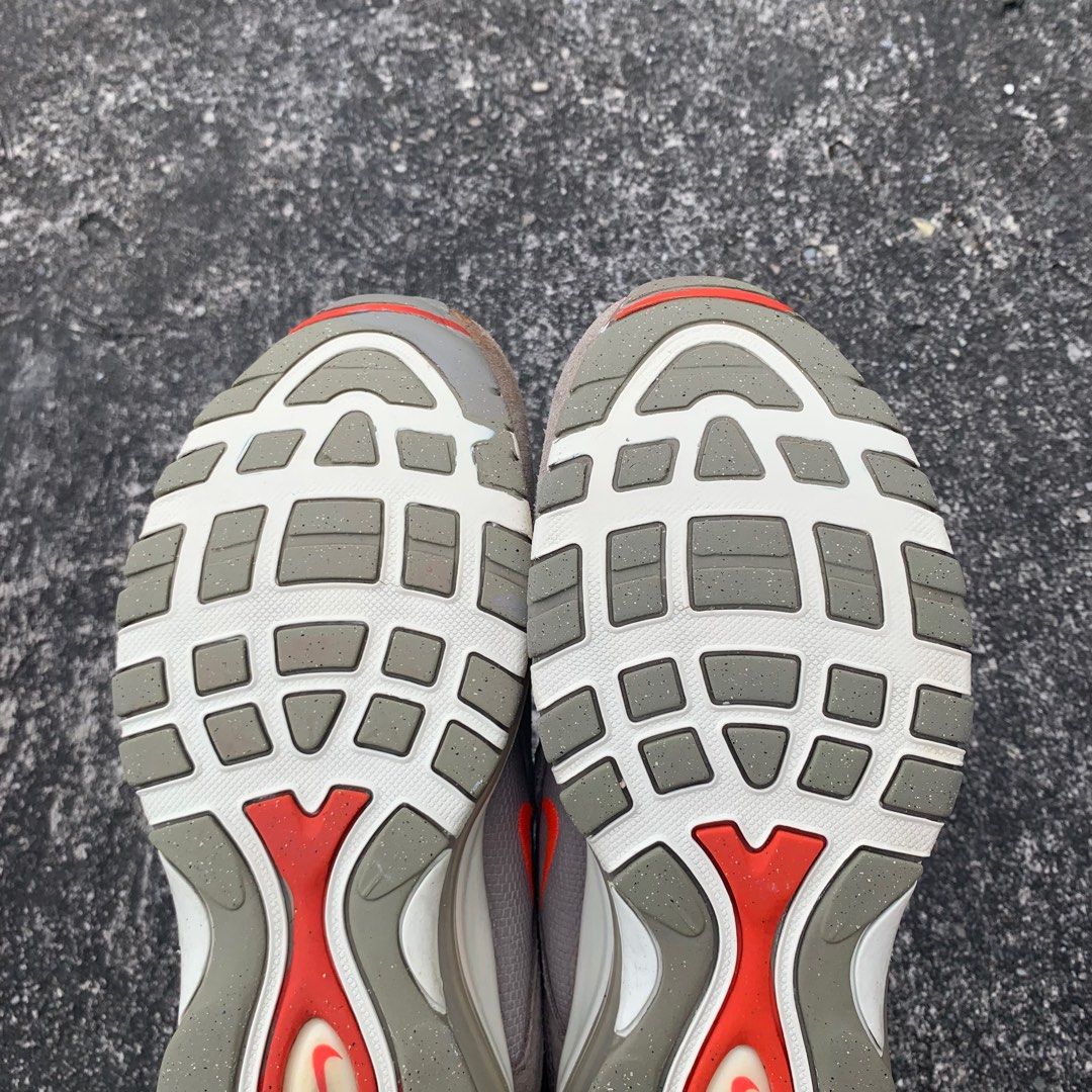 air max 97 moon particle on feet