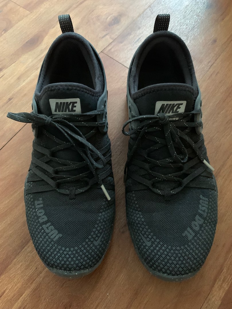 mens nike black trainers