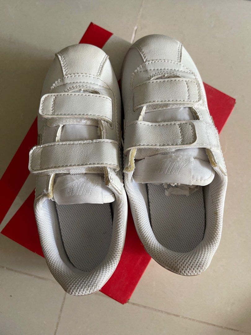 Nike cortez basic sales white gold