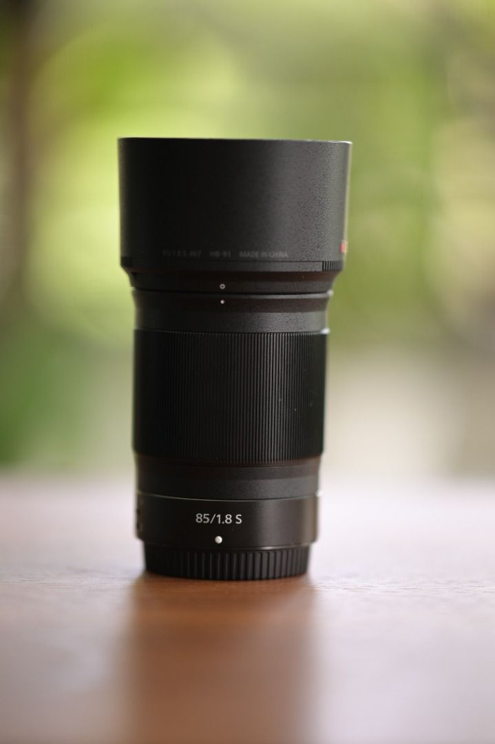 nikkor lens 85mm f 1.8