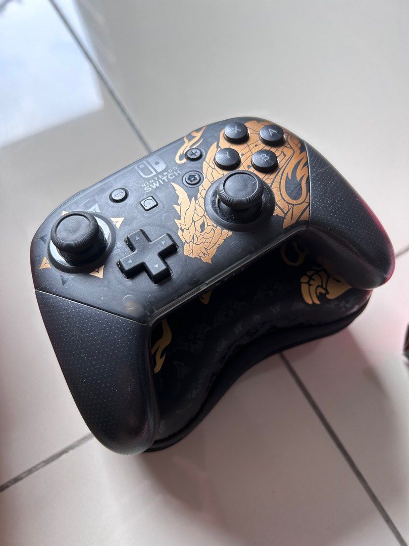 Nintendo Pro controller, Video Gaming, Video Game Consoles, Nintendo on ...