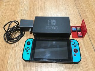 Nintendo Switch with Charging Dock and 3 included game cards