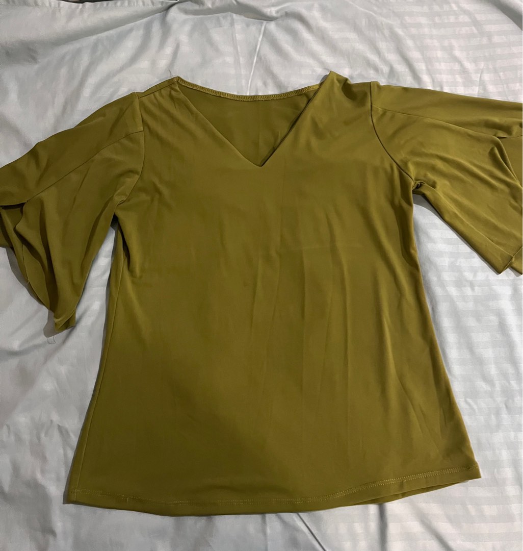 Olive green blouse on Carousell