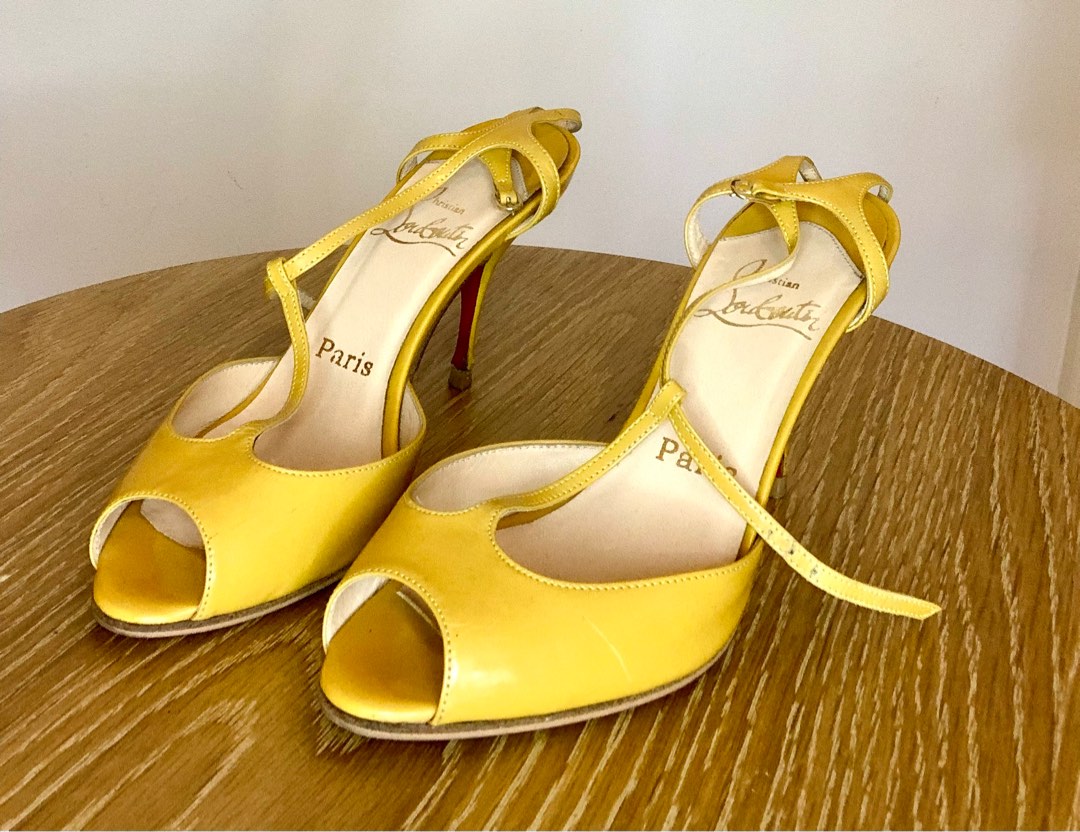 Vintage louboutins store
