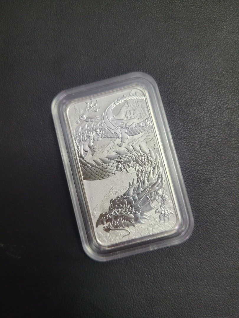 Perth Mint 1oz Silver Dragon Coin Bar 2023 (Category: Currency) located in Singapore. Submitted by mini_mini_miao_93 (Listing ID 1247096555, Image 1). Description: Less than 10 pieces on hand. $55 with normal pouch. $60 with direct fit capsule, capsule from EU..