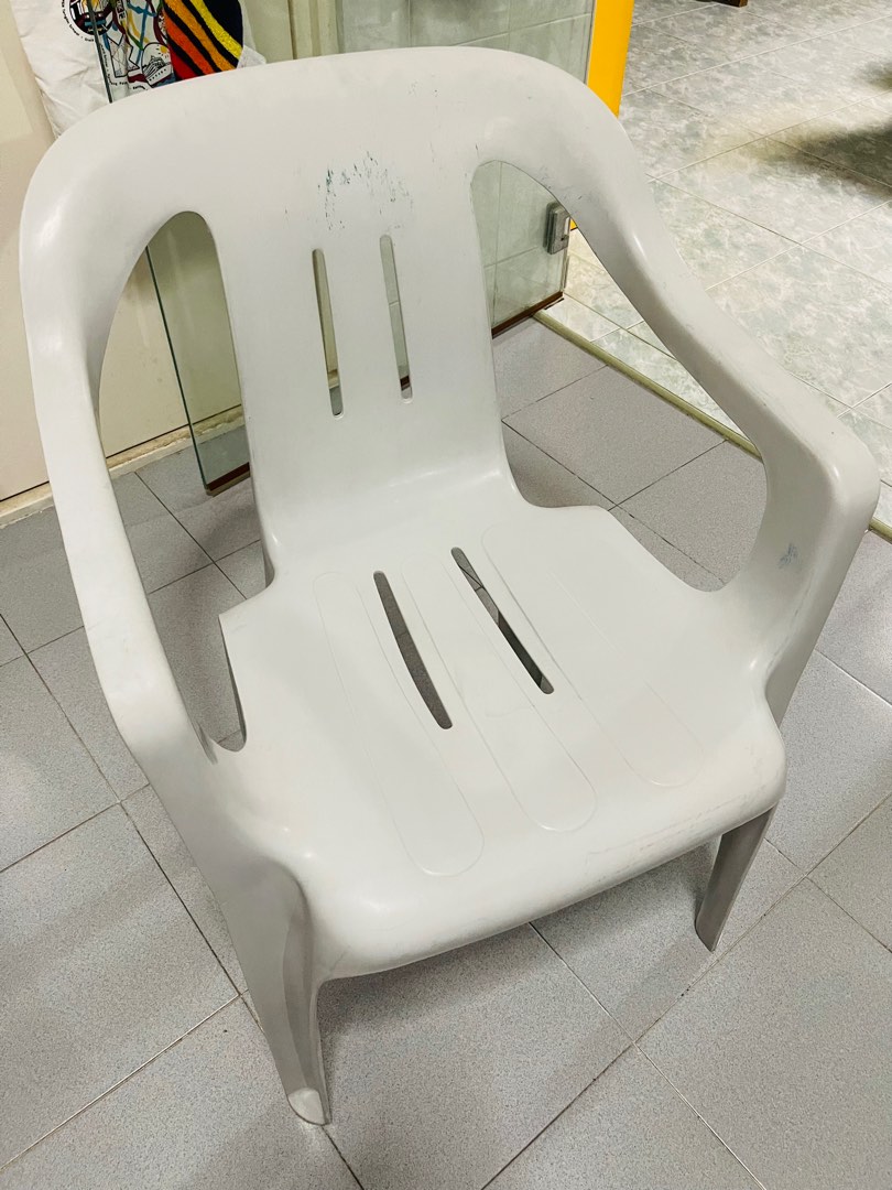 plastic-chair-furniture-home-living-furniture-chairs-on-carousell