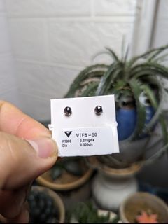 （分類：）位於 。 由 traderjack 提交（商品編號 1246951850，圖片 1）。簡介： 。