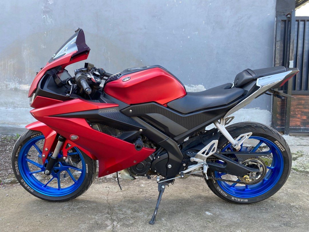 R15 v3 shop black doff
