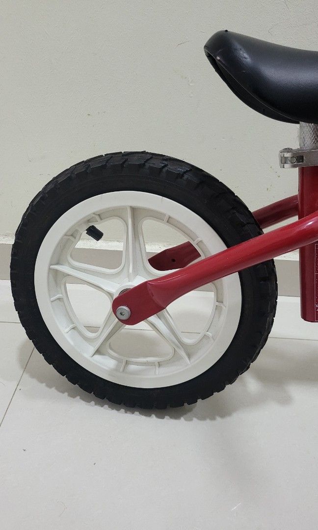 RADIO FLYER Balance Bike, Sports Equipment, Bicycles & Parts, Bicycles